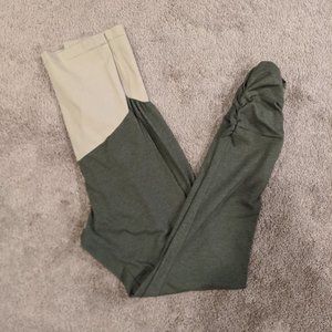NWOT Motherhood Maternity Leggings